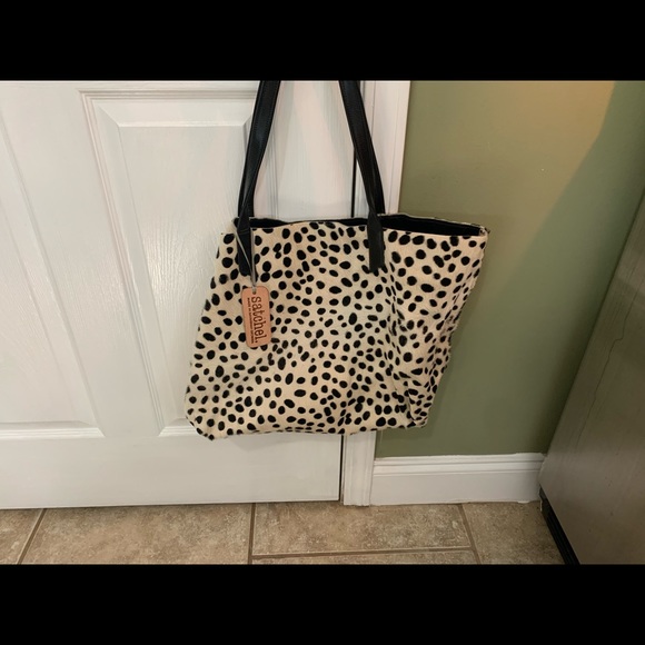 Hair on Hide Leopard Large purse/tot. - Picture 5 of 6